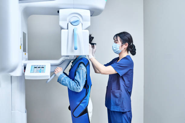 Best Weekend Emergency Dental Services in Lan, MI